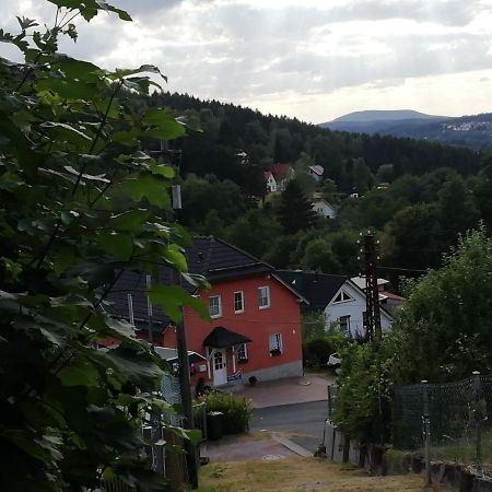 Ferienwohnung Fliederweg Зул Екстериор снимка